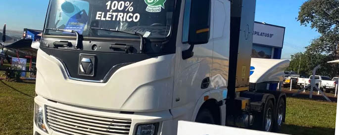  XCMG Brasil lança o 1º cavalo-mecânico 6×4 elétrico