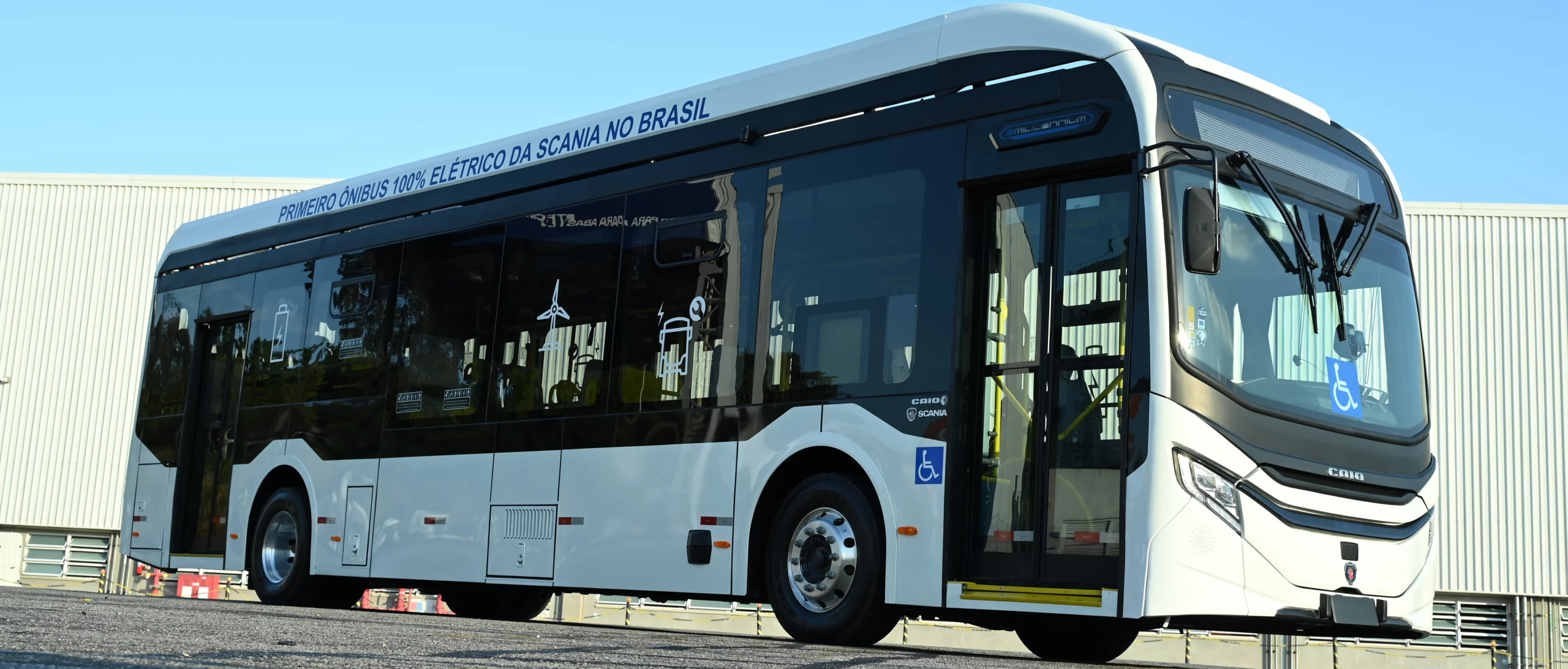 Primeiro ônibus elétrico 100% Scania é lançado no Brasil