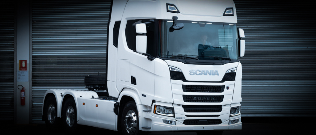 A Scania irá apresentar na Fenatran 2024 um time de pesados